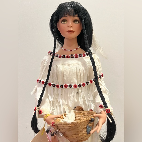Paradise Galleries “Swirling Waters” Native American Porcelain Doll - Picture 14 of 14